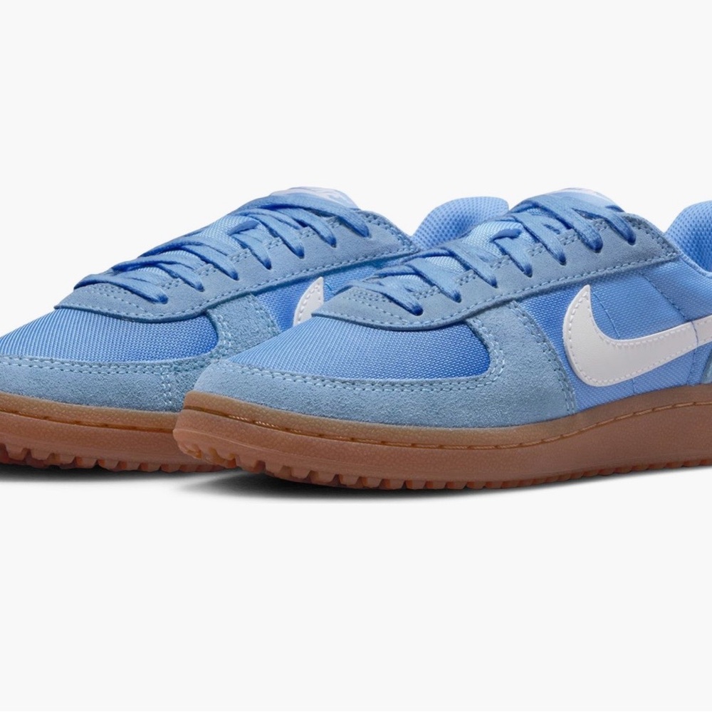 NEW!  Light Blue Suede & Mesh Sneakers with Gum Sole. KIDS SIZE 3.5 - Picture 2 of 10